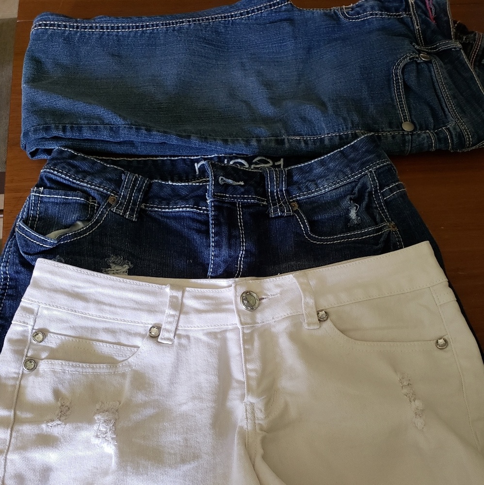 Lot of size 3